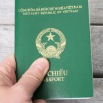 Làm hộ chiếu mất bao lâu?